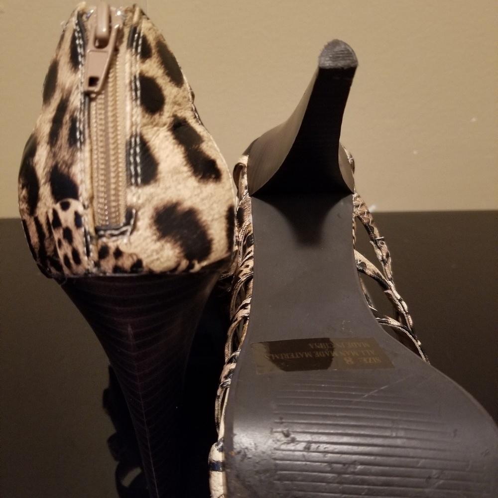 Shoes - Picture 3 of 3